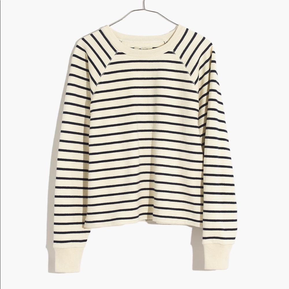 NWT Luxe Raglan Sweatshirt in Stripe